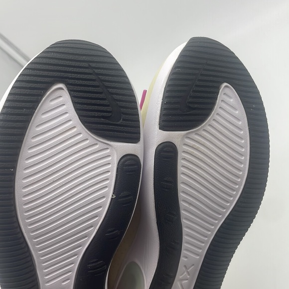 Women’s Nike Air Max DIA Multi color CI3898-200 USED Size 9.5 - Picture 8 of 9
